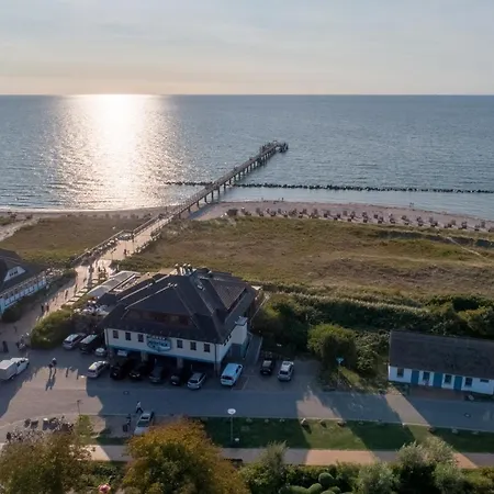 Moby Dick Wustrow (Fischland)